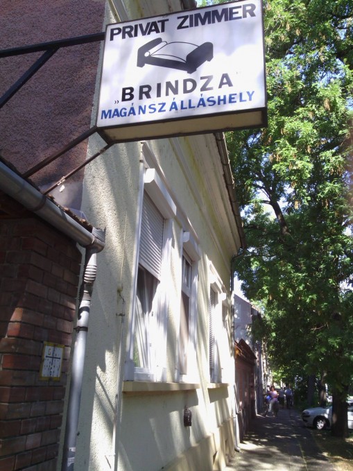   - Brindza Vendégház Szeged