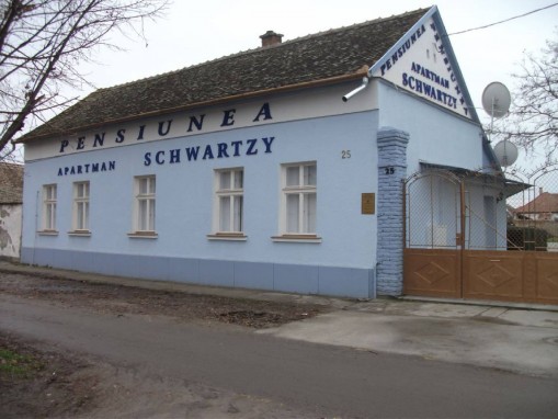   - Schwartzy Apartman Makó