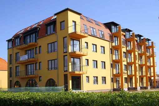   - Udvarház Apartman Mórahalom